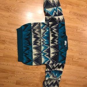 Men’s Beautiful sweater size small